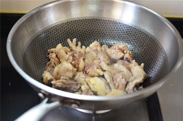 Cách làm gà chiên sốt dầu hào, đậm đà từng thớ thịt, vét sạch nồi cơm vẫn thấy thèm - 6